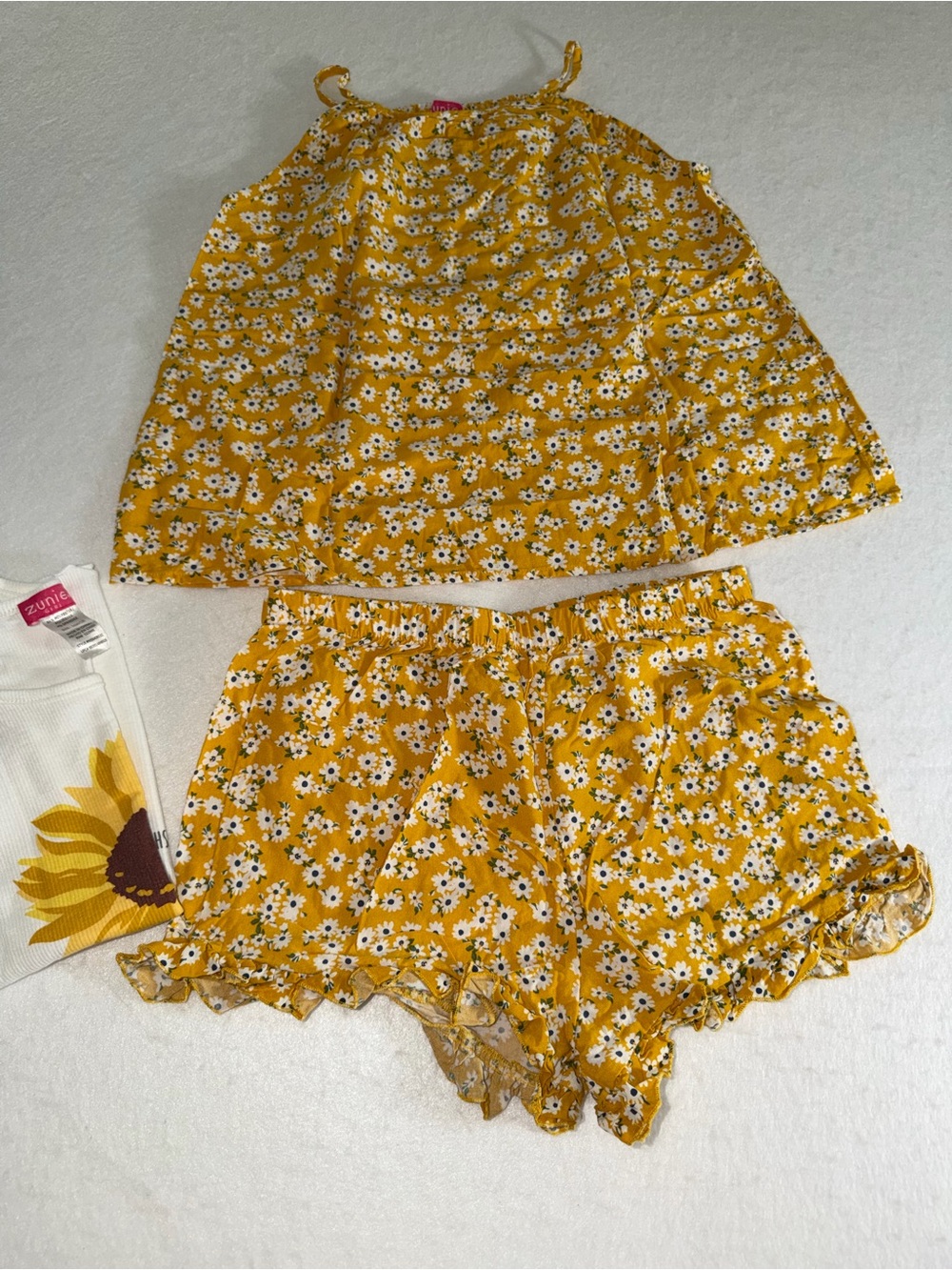Zunie Yellow Floral High-Waist Ruffle Shorts Set of 3 pieces